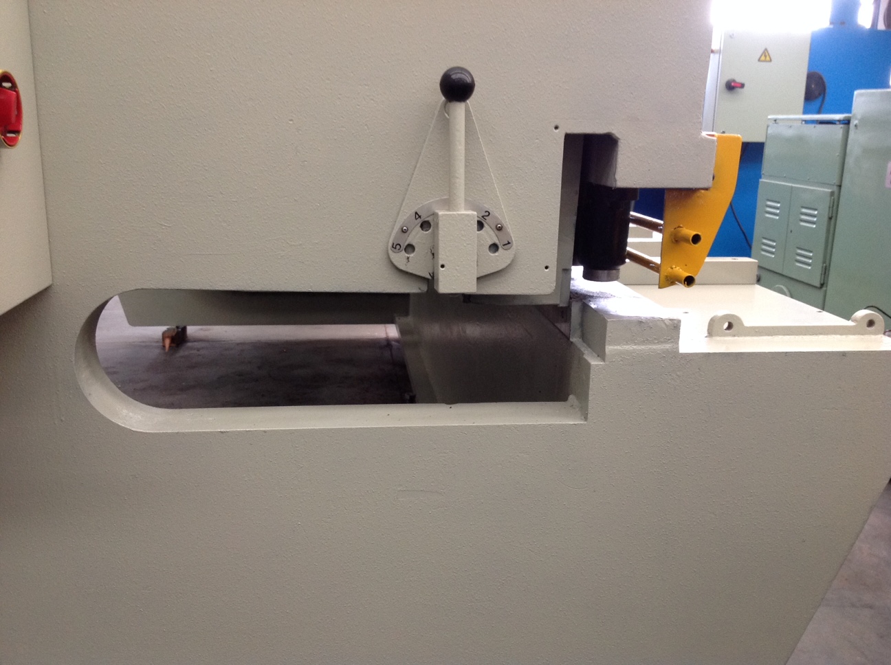 Guillotina Hidráulica