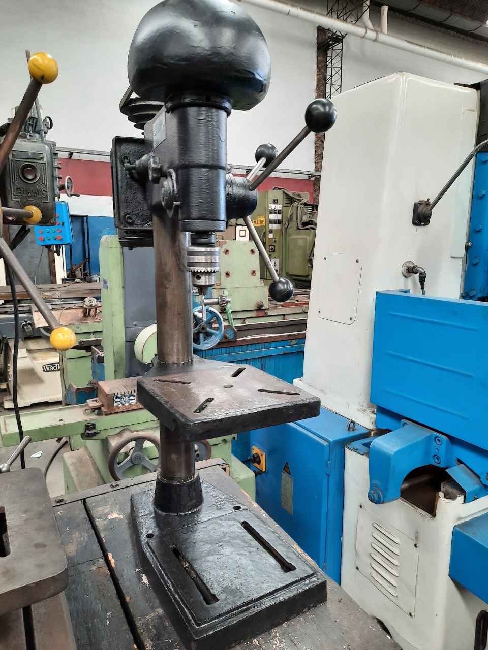 Agujereadora de Banco