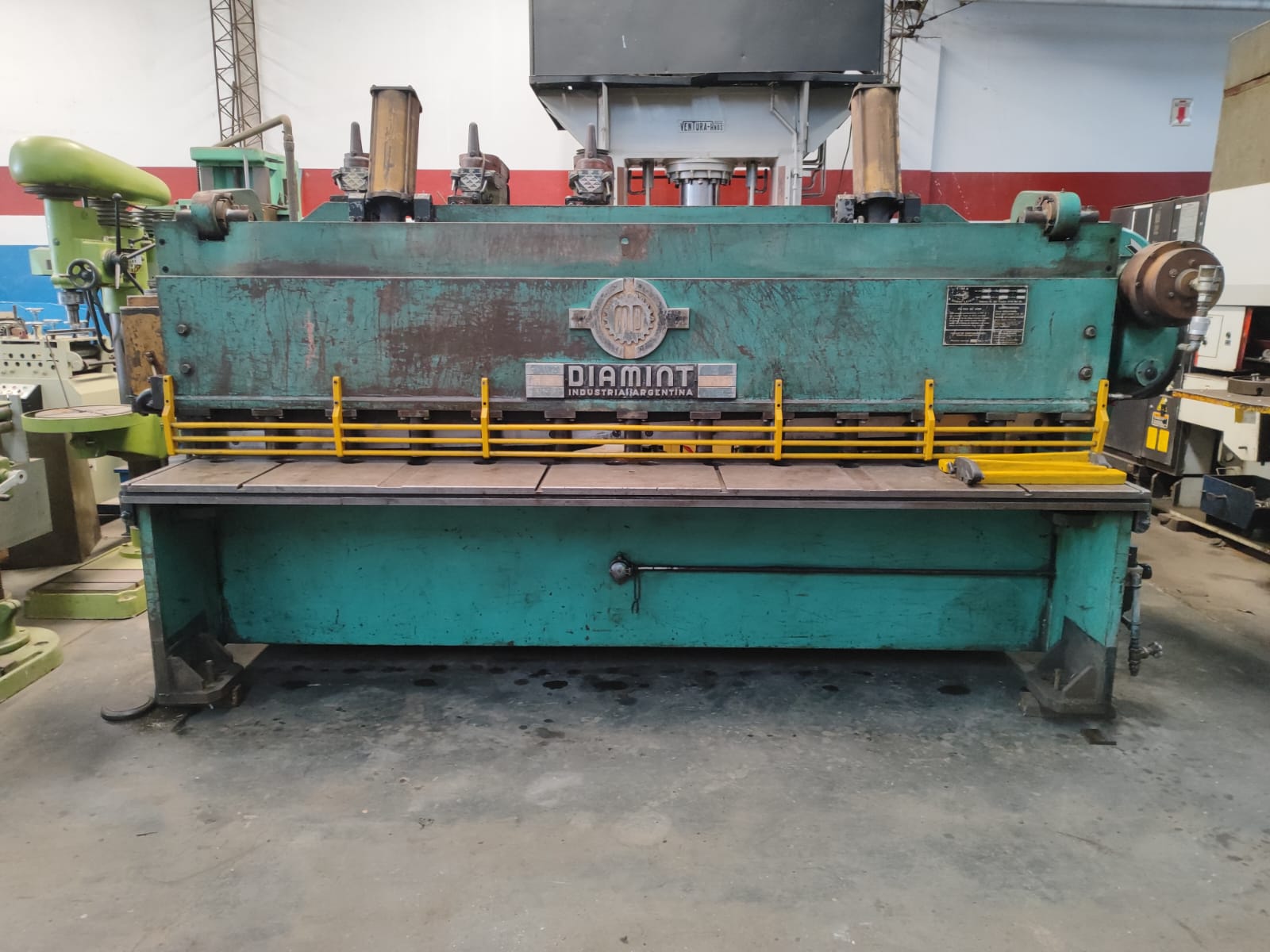 Guillotina Neumática