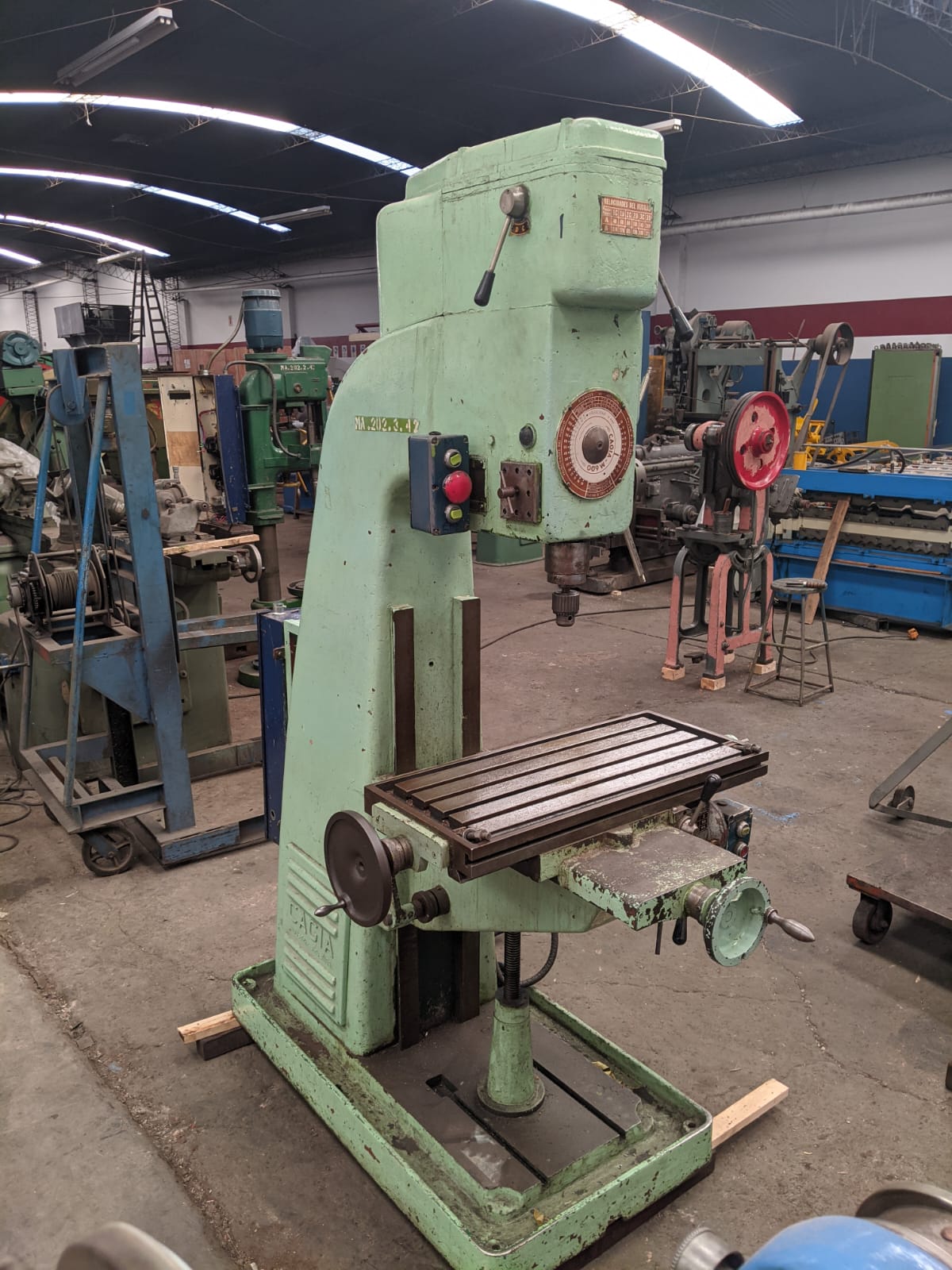 Agujereadora Fresadora