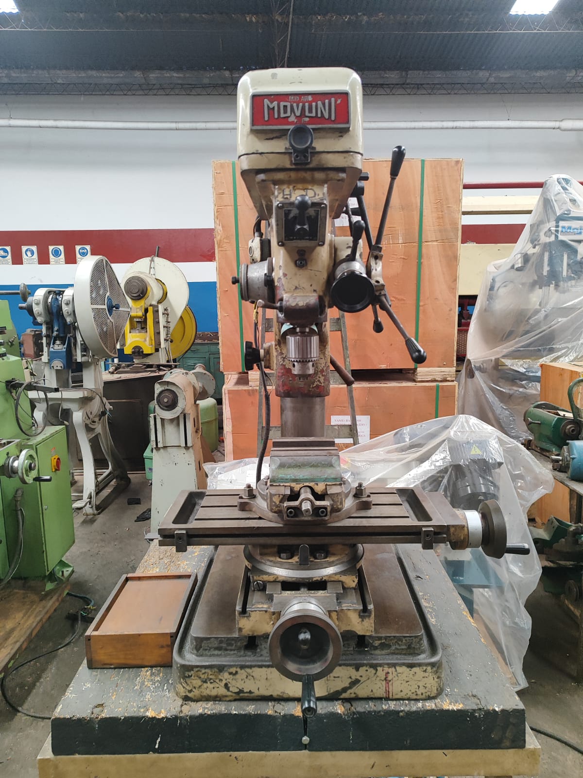 Agujeredora Fresadora