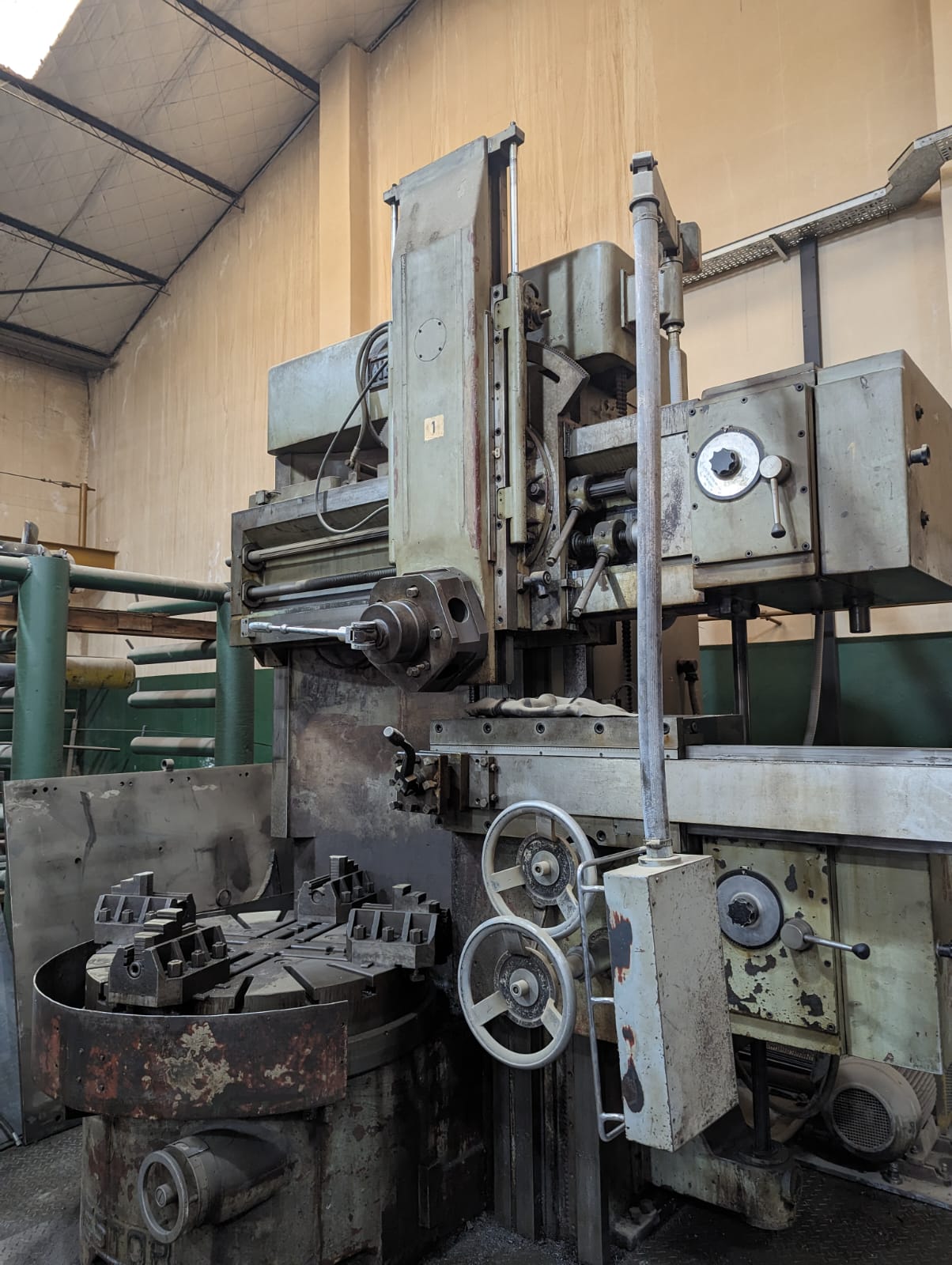 Torno Vertical
