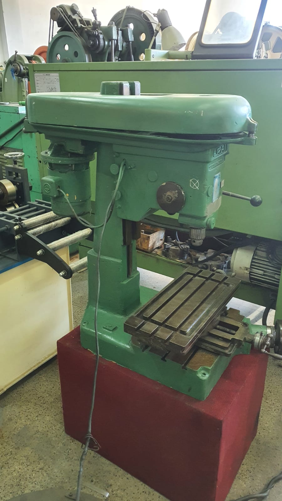 Agujeredora Fresadora