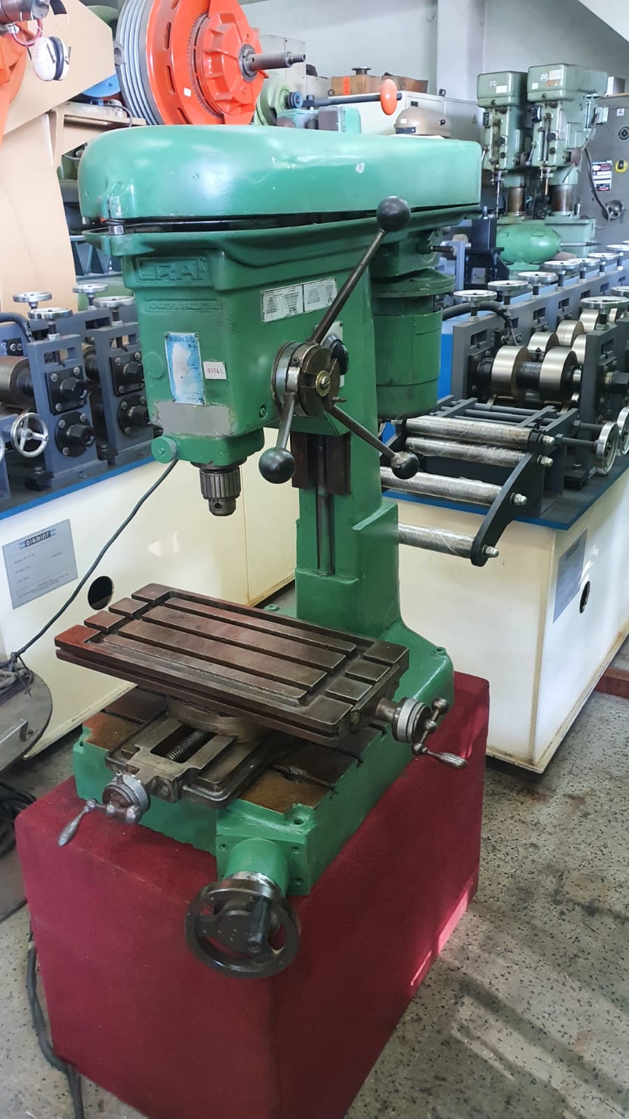 Agujeredora Fresadora