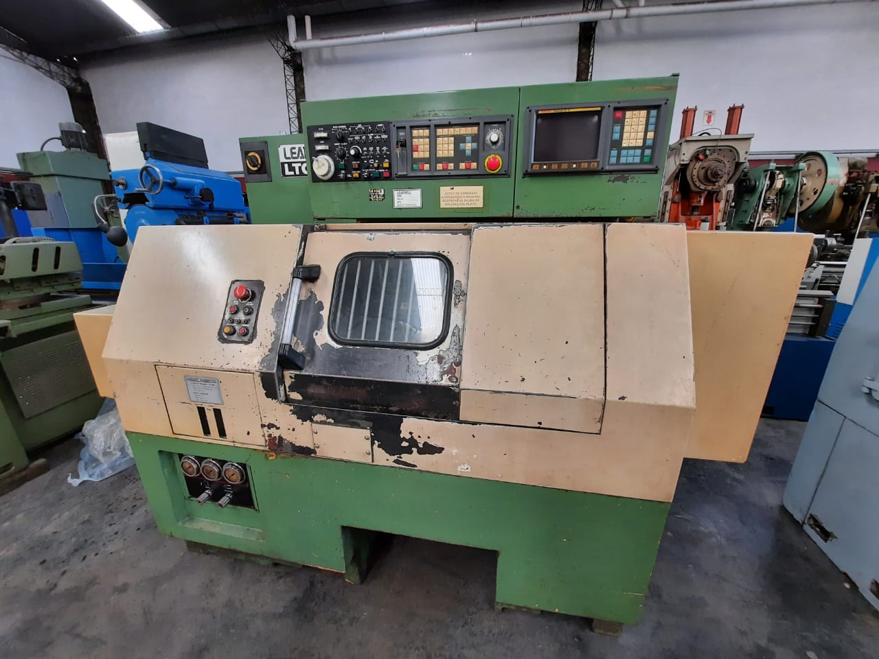Torno CNC